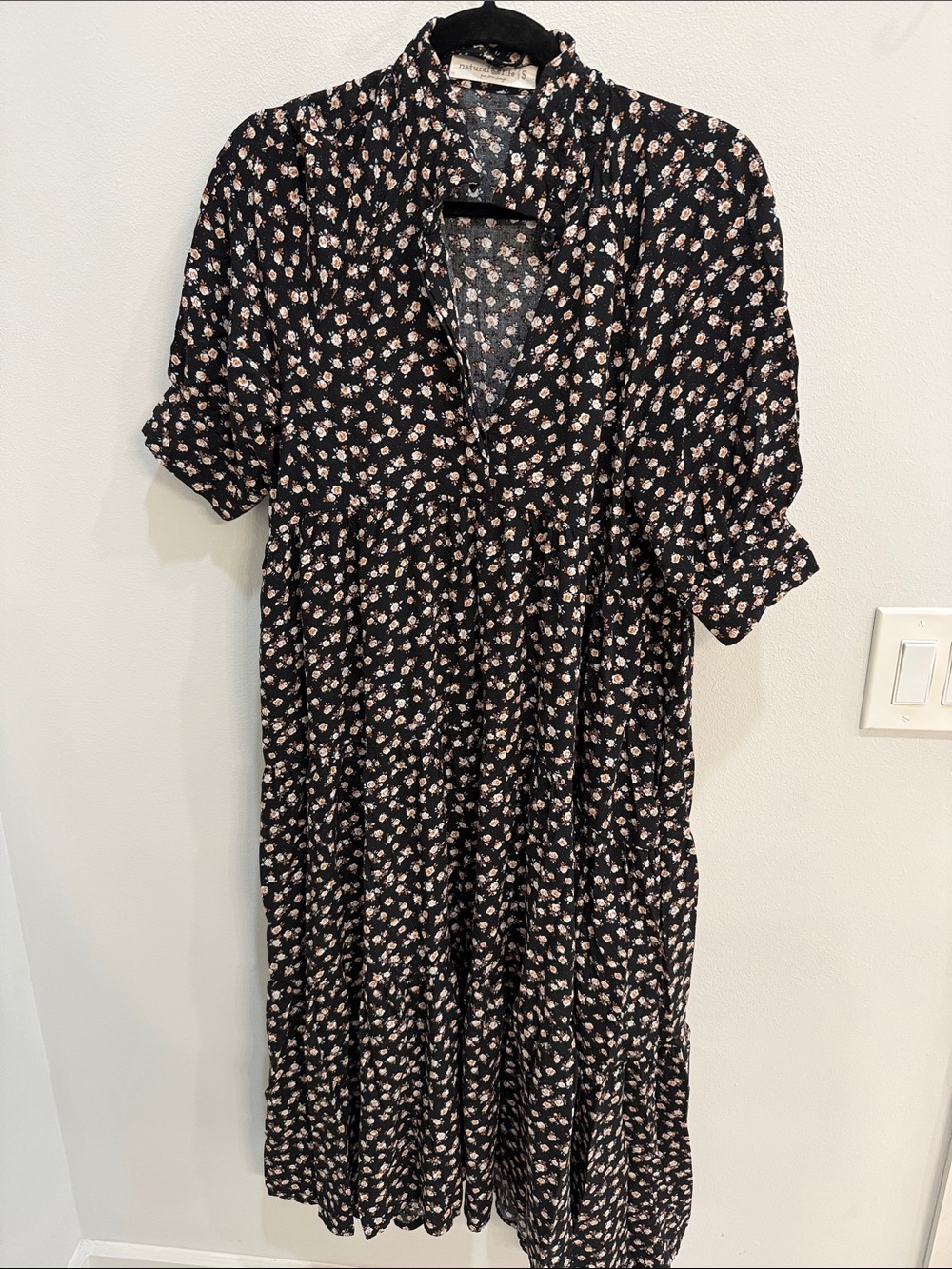 NATURAL LIFE Black Midi Dress with Pink Floral Pattern
